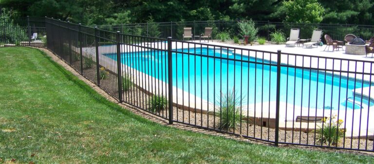 Aluminum-Pool-Fence-scaled
